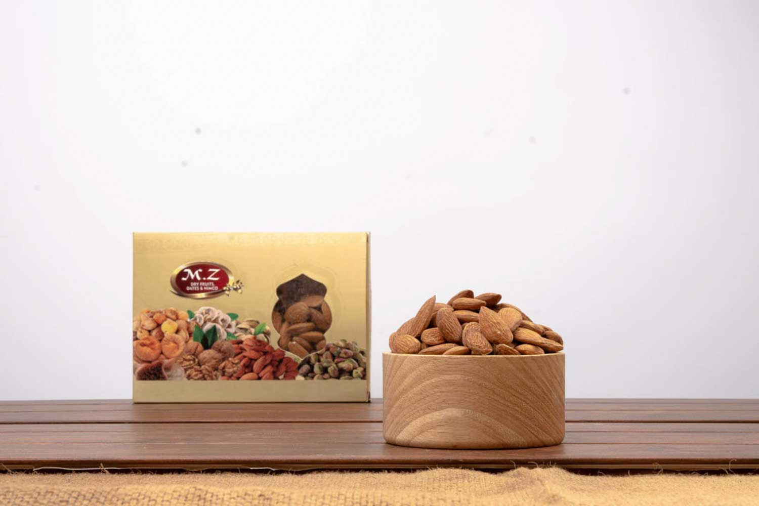 Medium Almond