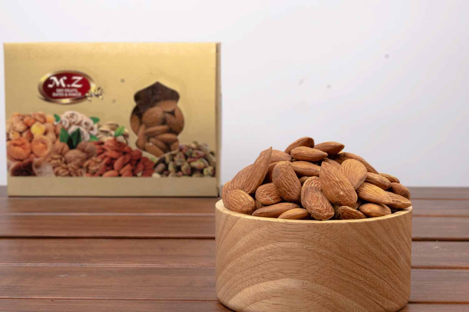Medium Almond